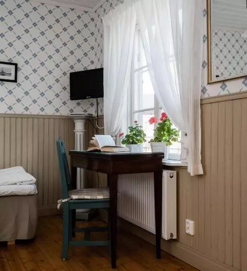 Enångers Bed And Breakfast