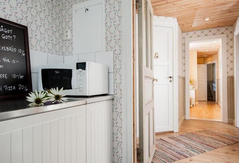 Enångers Bed And Breakfast