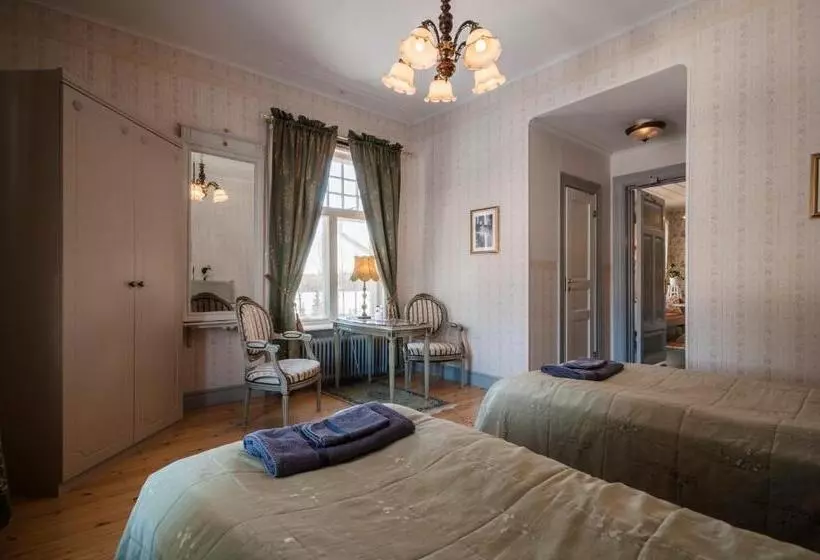 Gästgiveri Melderstein Herrgård