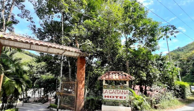 Hotel Campestre La Gaitana