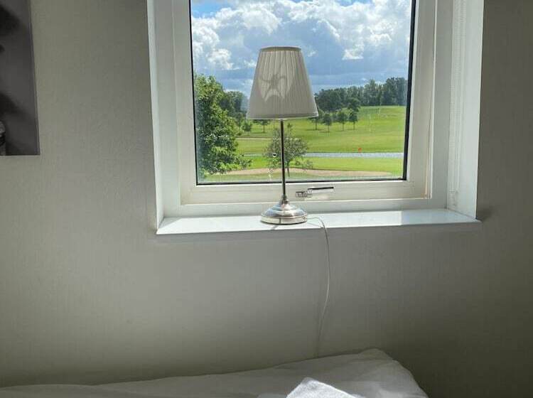 پانسیون Halmstad Tönnersjö Golf Course