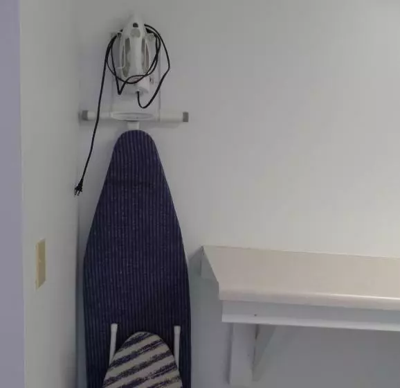 ユースホステル Dakota Country Inn