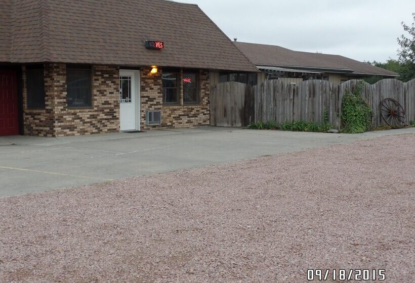 הוסטל Dakota Country Inn