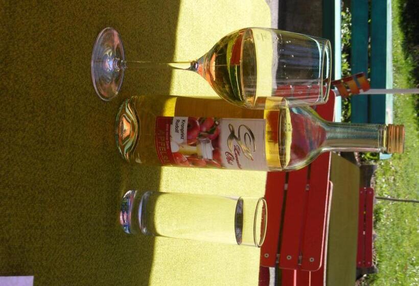 Общежитие Landhaus Gritschacher