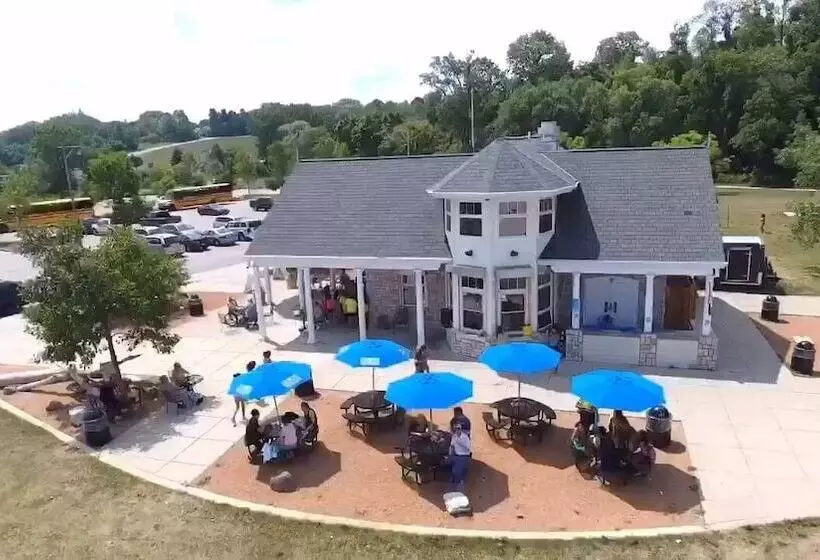 ユースホステル Sheridan S Bed & Breakfast