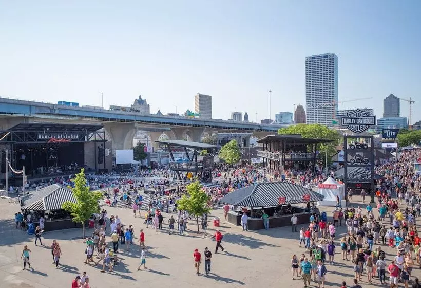 ユースホステル Sheridan S Bed & Breakfast