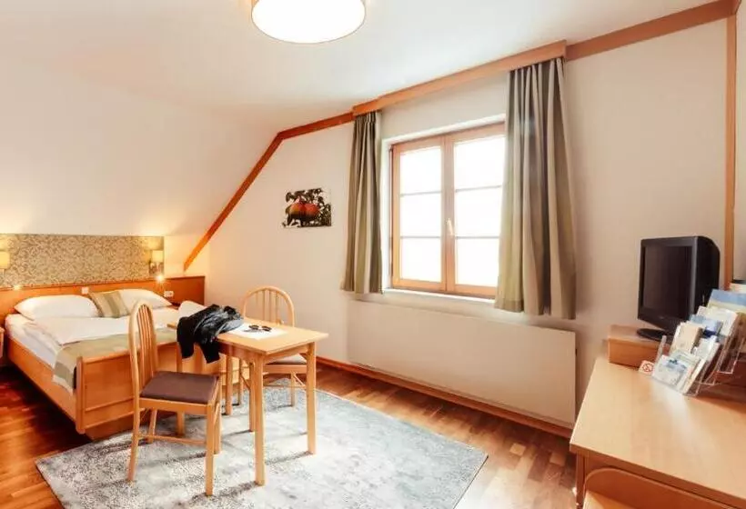 Aamiaismajoitus (B&B) Gästehaus Krappel