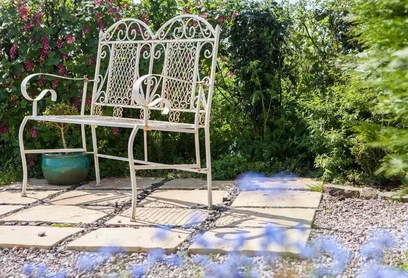 Fernside Bed And Breakfast