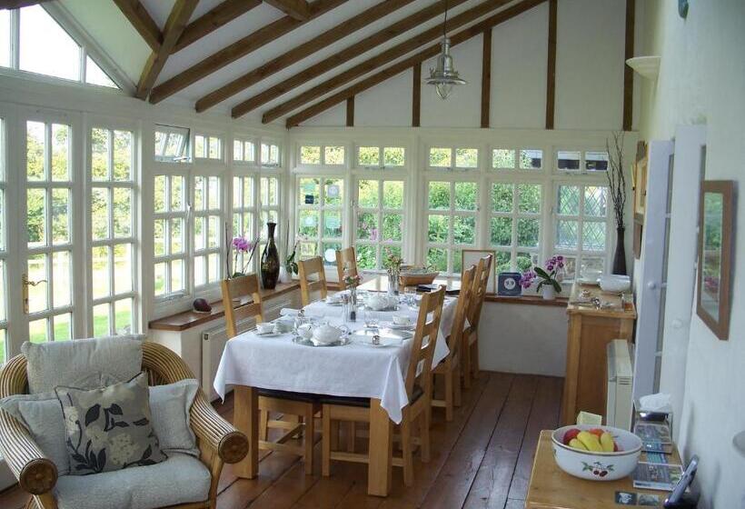 Fernside Bed And Breakfast