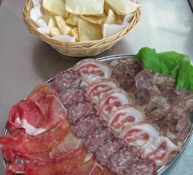 ホテル Agriturismo Alla Strozza