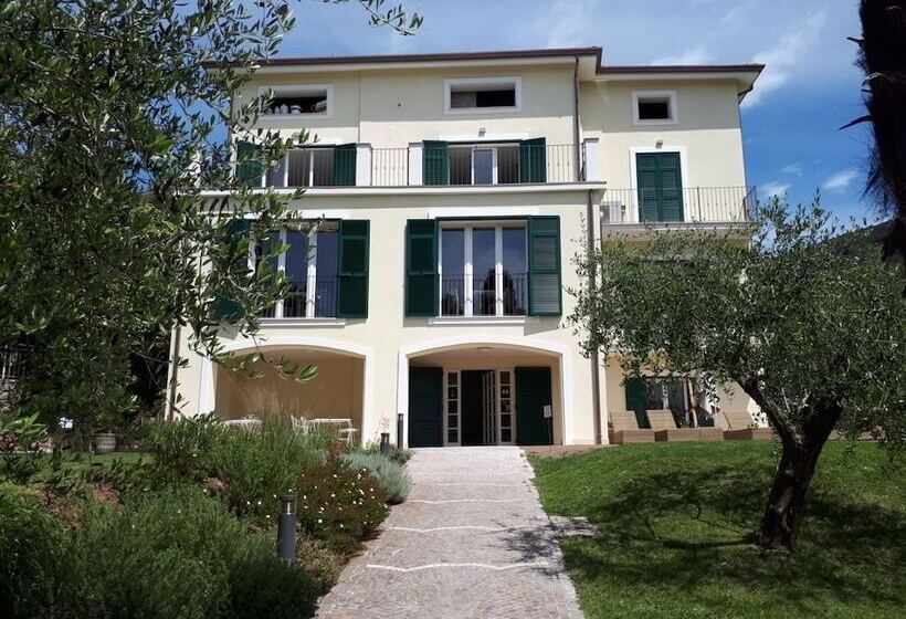 فندق Albergo Blueline