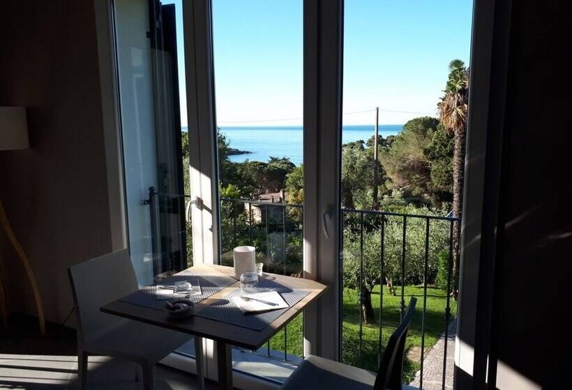 فندق Albergo Blueline