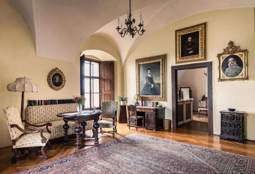 בית מלון כפרי Burg Bernstein