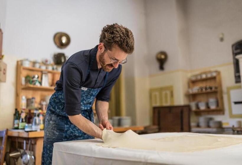 בית מלון כפרי Burg Bernstein