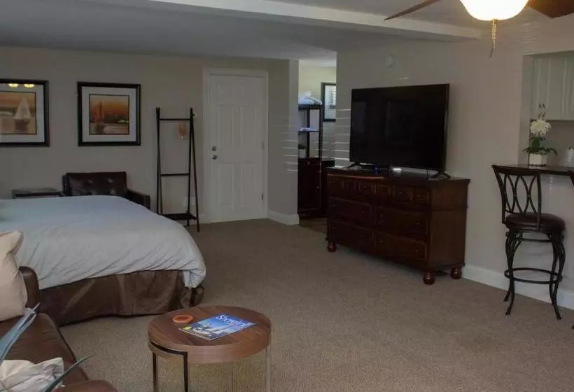 Hotelli Mark Iii, Inn & Suites