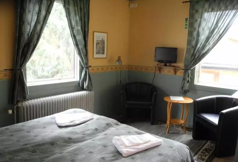 Målilla Hotell & Restaurang