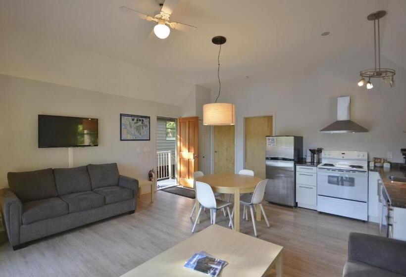 酒店 Pender Harbour Resort & Marina