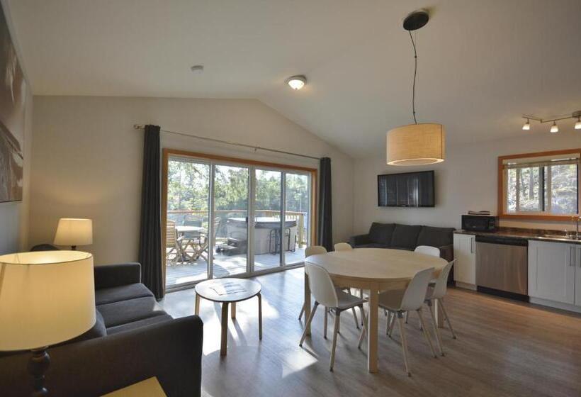 酒店 Pender Harbour Resort & Marina