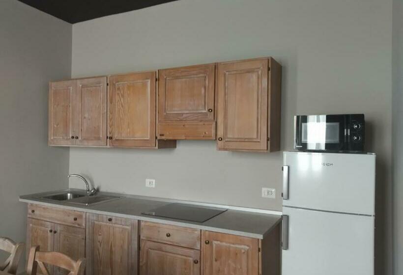 Le Coltie Affittacamere E Appartamenti