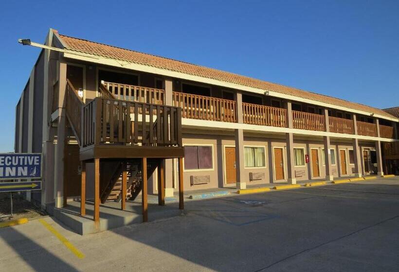 فندق على الطريق Executive Inn Laguna Vista