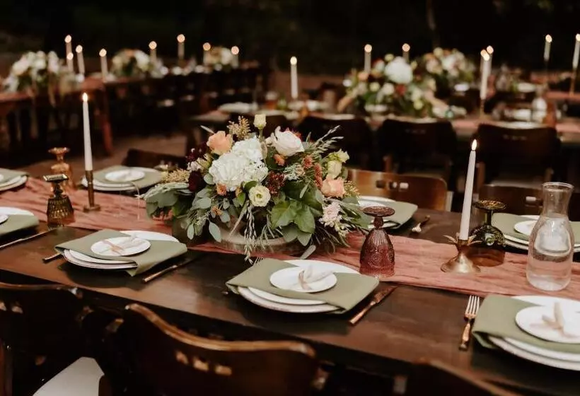 Redwoods River Resort & Campground