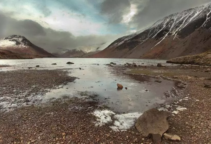 Strands Hotel/screes Inn & Micro Brewery