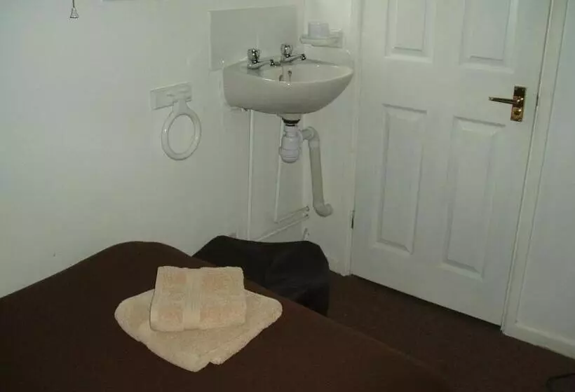 The Old Forge Seafood Restaurant And Bed And Breakfast