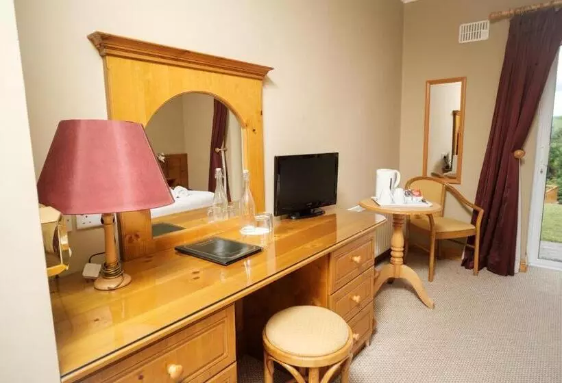 Hotel Ardilaun Guesthouse Self Catering