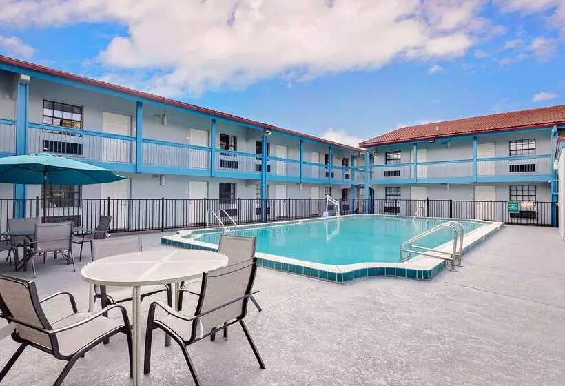 酒店 Baymont By Wyndham Jacksonville Orange Park