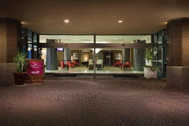 Crowne Plaza Hotel Los Angeles Harbor, An Ihg