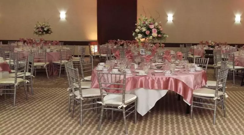 Crowne Plaza Hotel Los Angeles Harbor, An Ihg