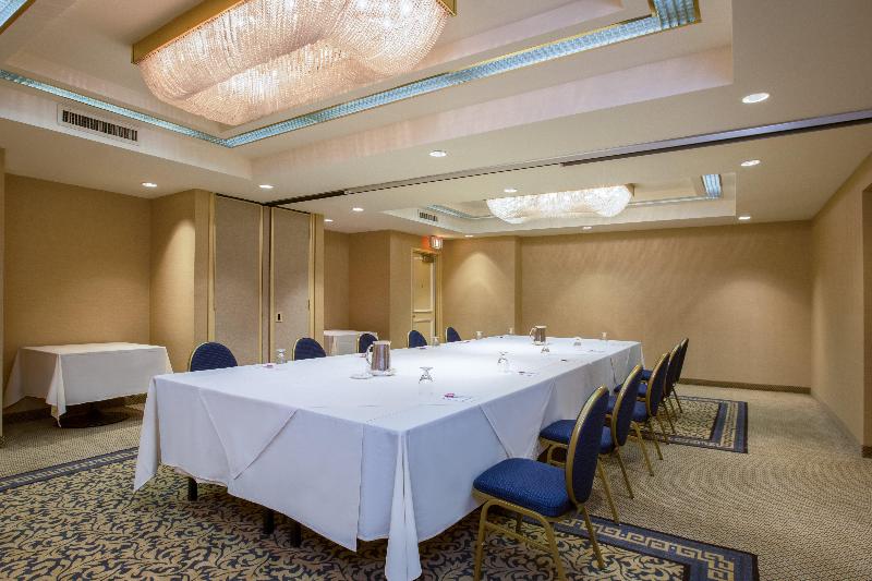 Crowne Plaza Hotel Los Angeles Harbor, An Ihg