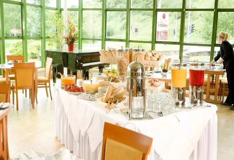 هتل Great National Commons Inn