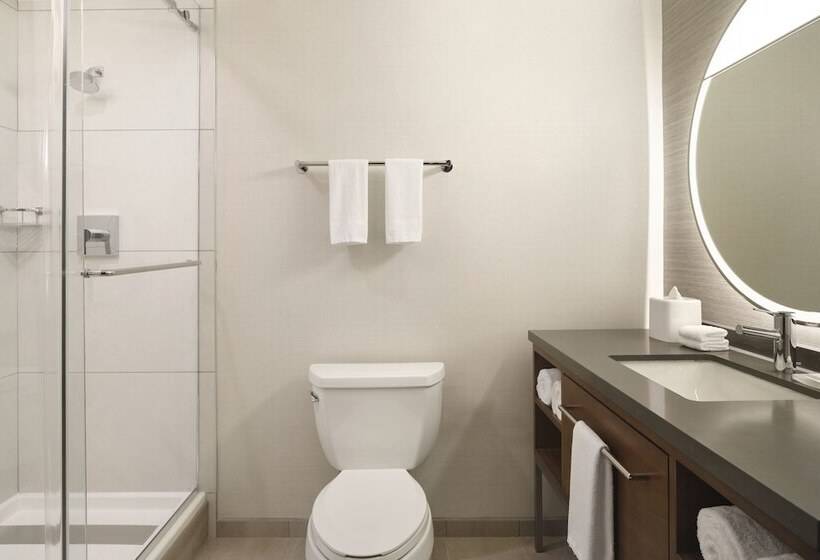 فندق Courtyard San Francisco Airport Burlingame