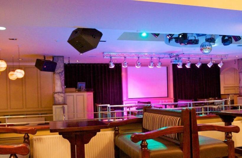 Отель Kilford Arms