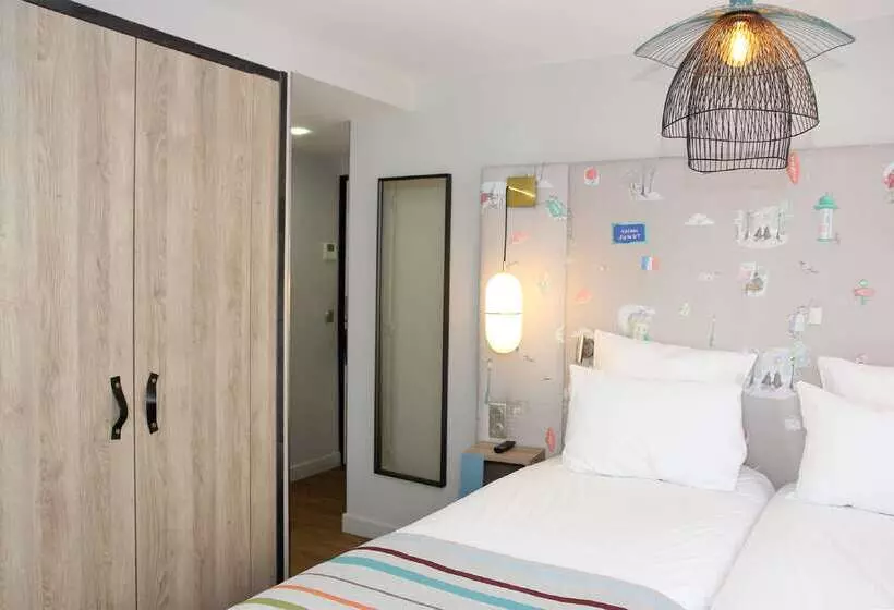 هتل Litteraire Marcel Ayme, Bw Premier Collection