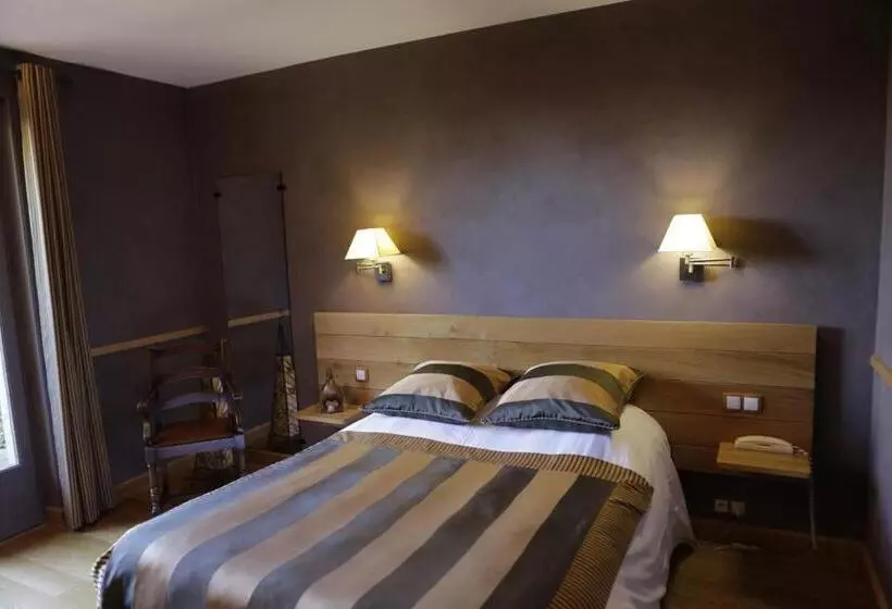 בית מלון כפרי Logis Auberge Du Barrez