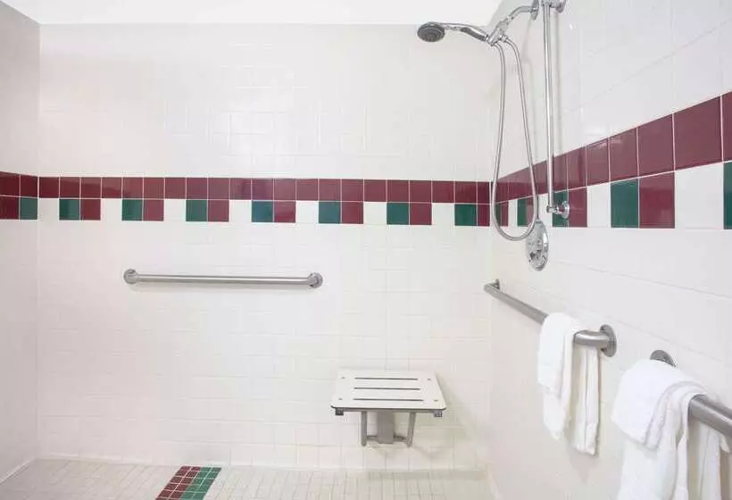 호텔 Ramada By Wyndham Davenport Orlando South