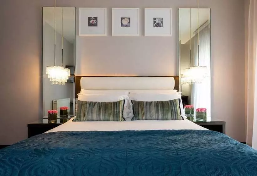 Отель Zuni Restaurant & Boutique