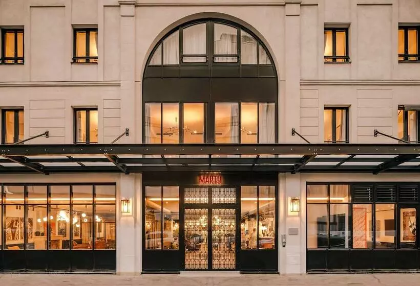 Marty Hotel Bordeaux - Tapestry Collection by Hilton