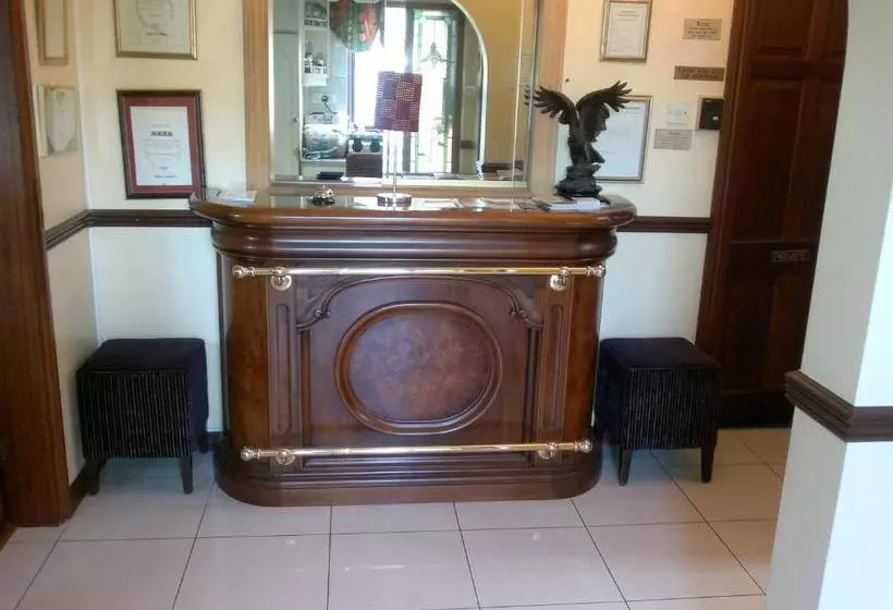 Pensjonat Ashford Manor Guesthouse