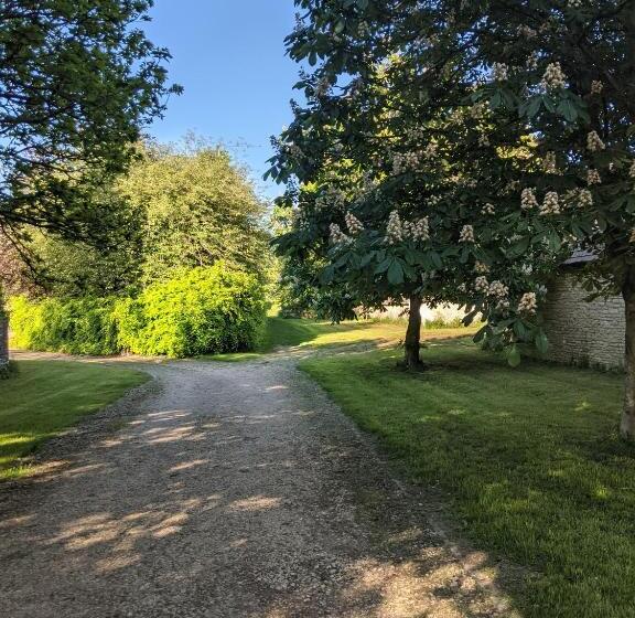 호스텔 The Keepers Arms