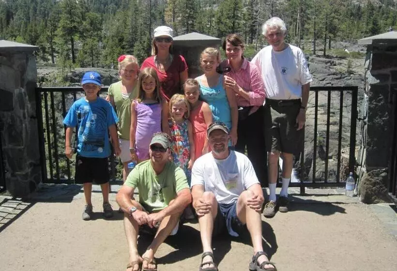 ベッドアンドブレックファースト Sierra Sky Lodge