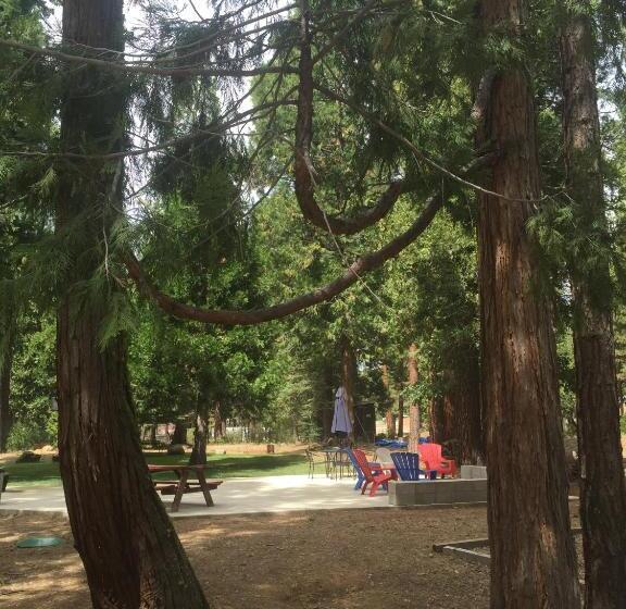 مبيت وإفطار Sierra Sky Lodge