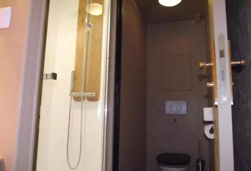 Les Belles époques B&b   Piscine   Terrasses   Brumisateurs   Proche Puy Du Fou