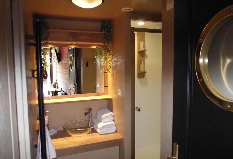 Les Belles époques B&b   Piscine   Terrasses   Brumisateurs   Proche Puy Du Fou