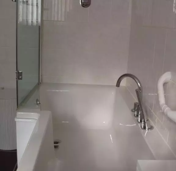 ペンション Finjaro