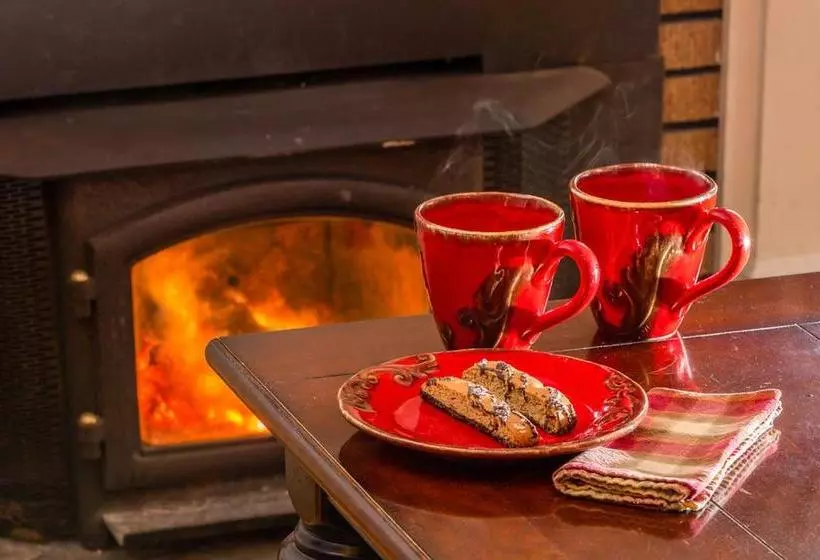 Snow Goose Bed And Breakfast