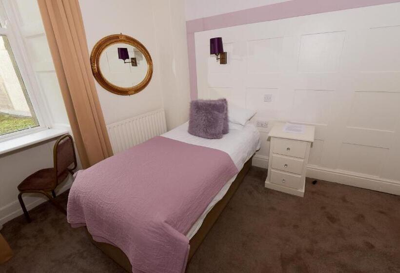 Steeton Hall Hotel & Restaurant