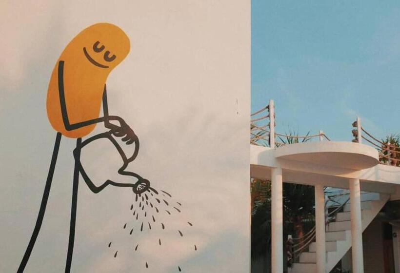 Ostello Canggu Castle